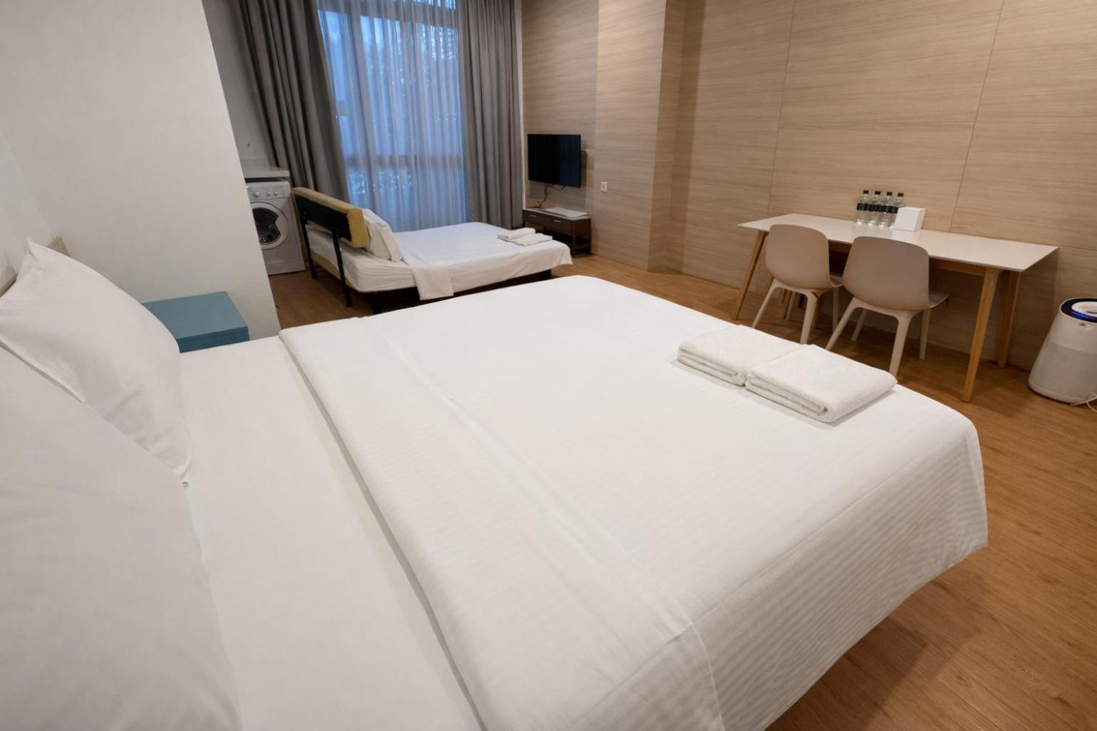 Studio Apartment